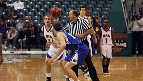 开云体育备用链接-职业联赛中本土球员成长缓慢，职业球员成就