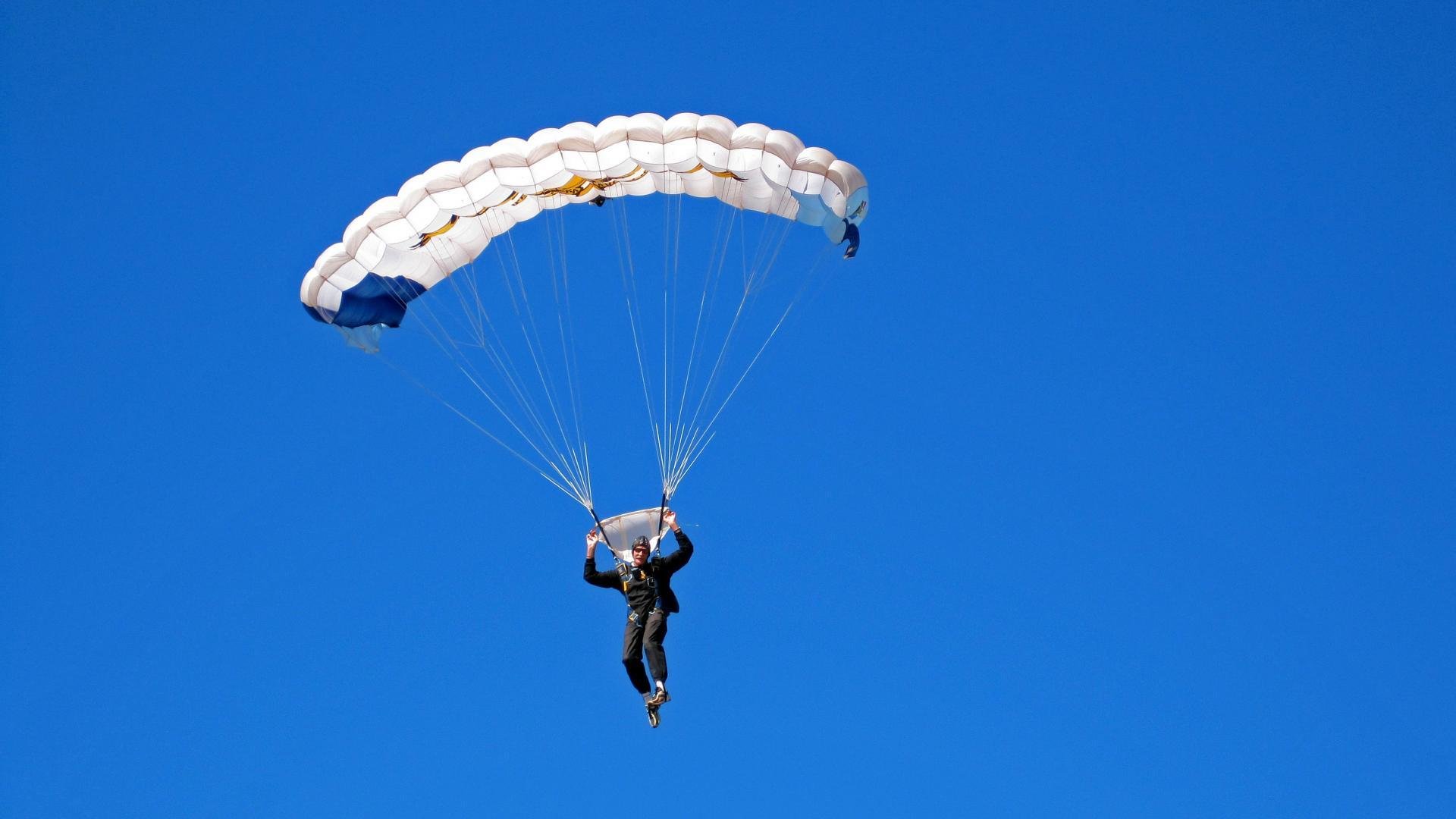 开云网页版-波兰队意外出局：瑞典队胜利晋级四强，瑞典波兰在哪比赛